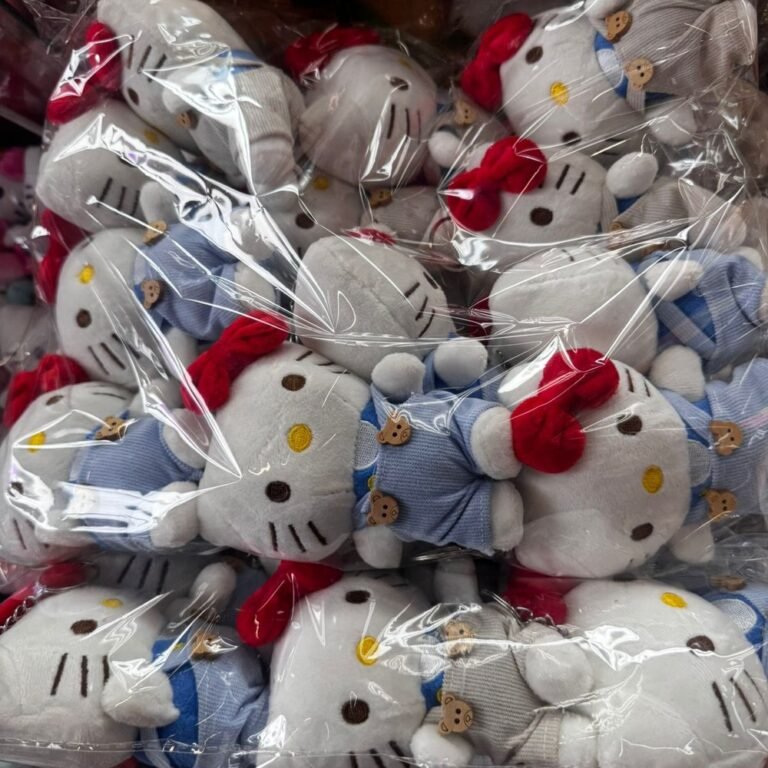 Peluche Hello Kitty Clásico Rojo Azul Mayoreo