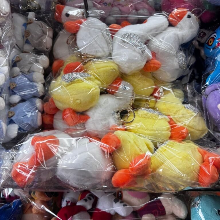 Peluche Pato Llavero Amarillo Blanco